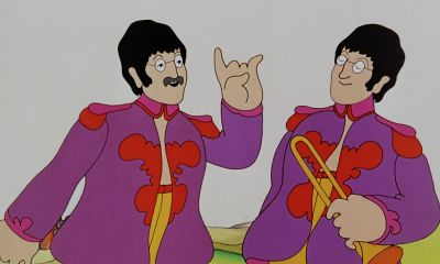 We're the spitting image of each other Golly yeah - Yellow Submarine