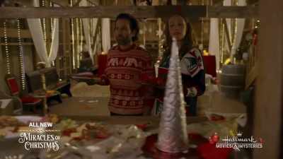 Were there any friends
that you, I don't know, - Deliver by Christmas