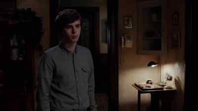 Were you wearing that this morning? - Bates Motel