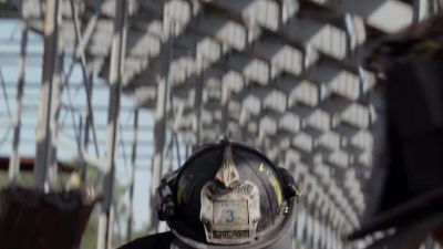 We're with the victim. - Chicago Fire