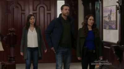 - We're working 14 hours a
day and she thinks it's easy. - Aurora Teagarden Mysteries: An Inheritance to Die For