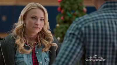 Were you, uh... What are you doing here? - Christmas Wonderland