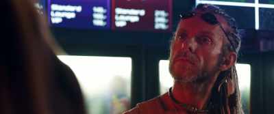 - Weren't you on Survivor, 2010?
- Yeah. - Hacker
