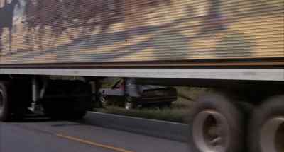 Westbound and down
18 wheels a-rollin' - Smokey and the Bandit