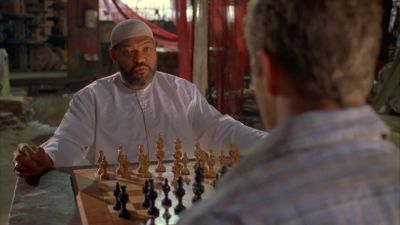 Westerners cannot play chess - Five Fingers