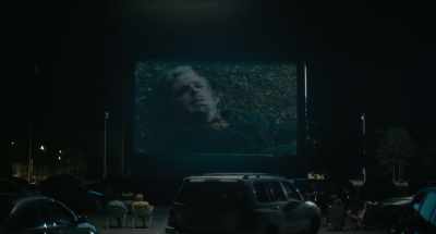 -[Westley grunts]
-[animal snarling] - Along for the Ride
