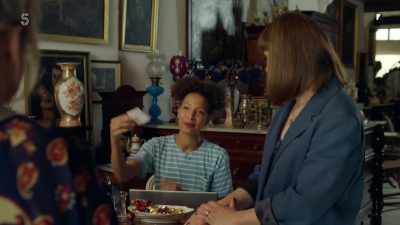 We've all been fooled
by French paste, Madame. - The Madame Blanc Mysteries