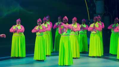 ♪ We've been hoping,
we've been searching everywhere - The SpongeBob Musical: Live on Stage!