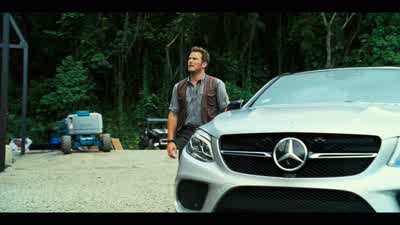 We've been pre-booking tickets for months. - Jurassic World