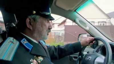 We've even been provided with
a chauffeur. This is Andrei. - From Russia to Iran: Crossing Wild Frontier
