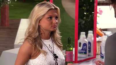 We've both had
really bad luck - Love Island