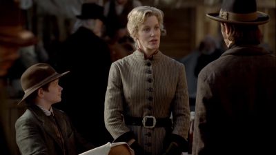 We've brought you and Mr. Star lunch. - Deadwood