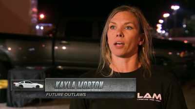 We've calmed her down
a little bit. - Street Outlaws No Prep Kings Team Attack