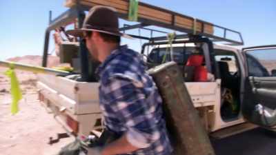 We've come here to 17 Mile
to try our luck underground. - Outback Opal Hunters