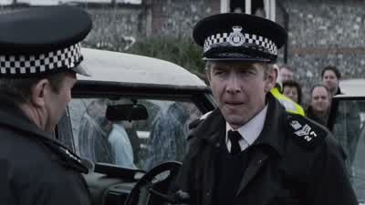 We've got 100 here sirBARKSUm make that 101 Dalmatians sir - 101 Dalmatians