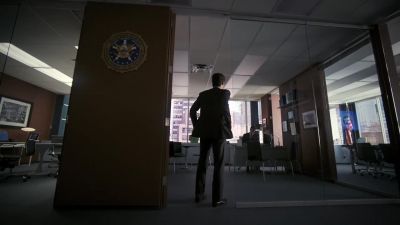 We've got early day tomorrow. - White Collar