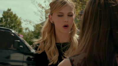 We've got to get out of here.
No. - The Originals