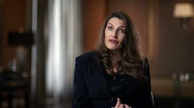 We've got to get her out of
here. Something is wrong." - Dr. Death: The Undoctored Story