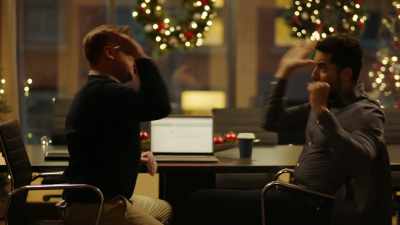 - We've got messages! Yes!
(grunts) - Mom's Christmas Boyfriend