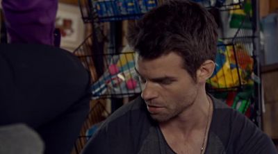 We've got some flow. - Saving Hope