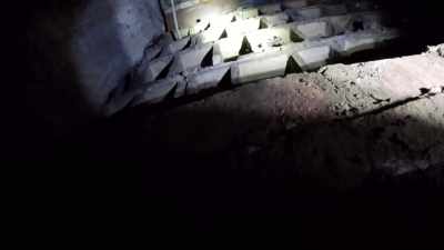 We've got stairs right there, - Secrets of the Underground