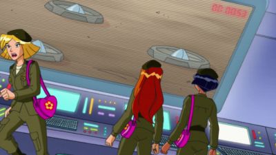 We've got to stop those
missiles from launching. - Totally Spies!