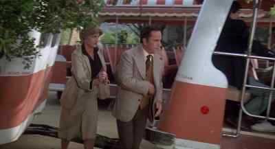 We've got to take this tram.
There are people on it. - The Nude Bomb