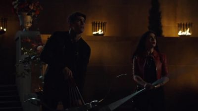 We've got this. - Shadowhunters