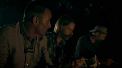 WE'VE GOT
TO SEE THESE THINGS, - Expedition Mungo