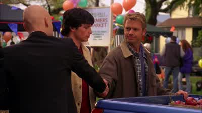 - We've gotta finish up. - Smallville