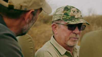 WE'VE HAD IT, YOU KNOW,
WITH MASS-CAPTURED SPRINGBOK - Expedition Mungo