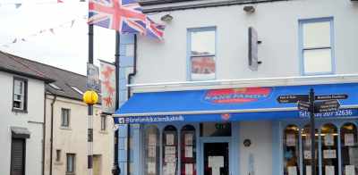 We've just come up
from the south amazed to see - Quintessentially Irish