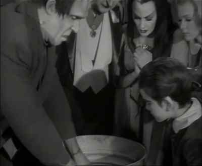 We've kept it under the
water for 20 minutes now. - The Munsters