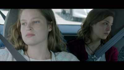 We've known each other for a year,
when we did our thesis. - Luciferina