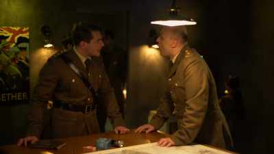 We've lost control. Our troops are
scattered. They're operating blind. - Battlebox