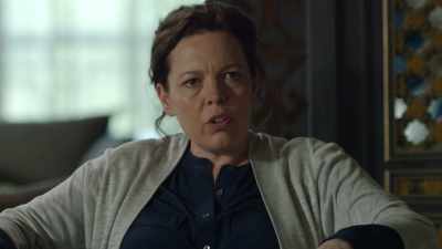 We've not been introduced.
My name's Angela Burr. - The Night Manager