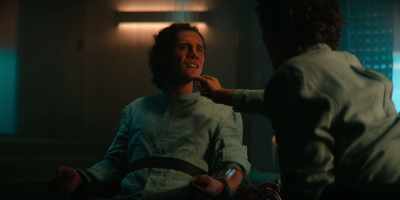 Wh... They'll just kill you then. They... They know I'm different. - Foundation