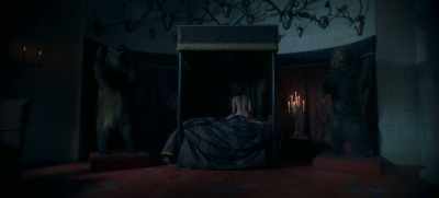 Wha-what? What
the hell is that? - The Serpent Queen