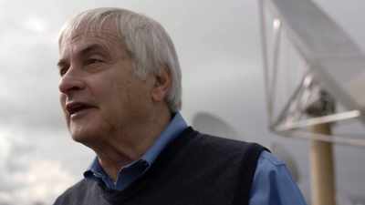 WHAT A CRAZY THING IT WOULD
BE IF WE DIDN'T EVEN TRY. - Origins: The Journey of Humankind