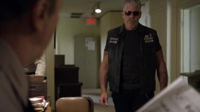 - What a crock of shit.
- Hey. - Sons of Anarchy
