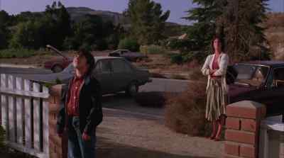 - What a lovely house.
- You like it? - Twilight Zone: The Movie