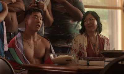 What about me having
an iPhone 6 Plus in 2022 - Fire Island
