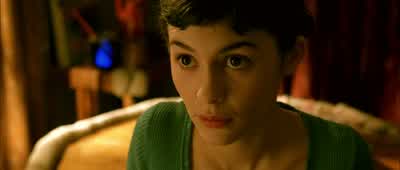 What about her?And her own messy life? - Amélie