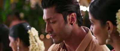 What about how you feel, Raj? - Junglee