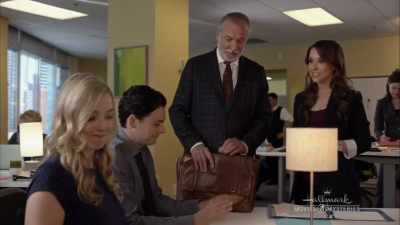 What about that...
that assistant - Crossword Mysteries: A Puzzle to Die For