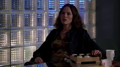 What about the nail that we
pulled out of Valenti's boot? - CSI: Crime Scene Investigation