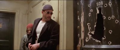 What about the ring trick - Léon: The Professional