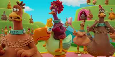 -What am I doing?
-Molly? Where are you, Molly? - Chicken Run: Dawn of the Nugget