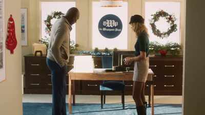 What am I supposed to do
so close to the holidays? - A Christmas Exchange