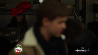 - What are all these boxes?
- Dave's things, - Sister Swap: A Hometown Holiday
